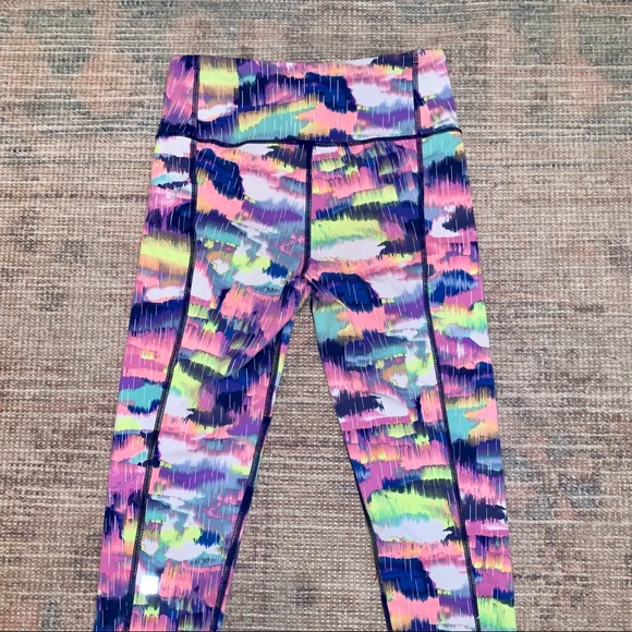 VSX Knockout Leggings - Multicolor Abstract - Size Small - Picture 2 of 5